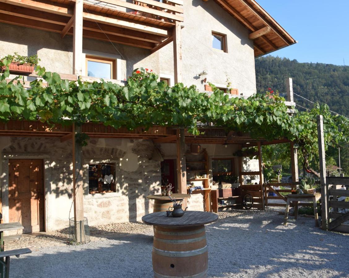 Agriturismo Athabaska San Lorenzo Dorsino Buitenkant foto